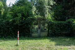 hippixs.de: Vorsicht! Gartenglück. - Eine Serie über Kleingartentore.